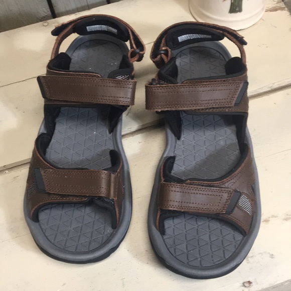 Eddie bauer mens sandals Clearance